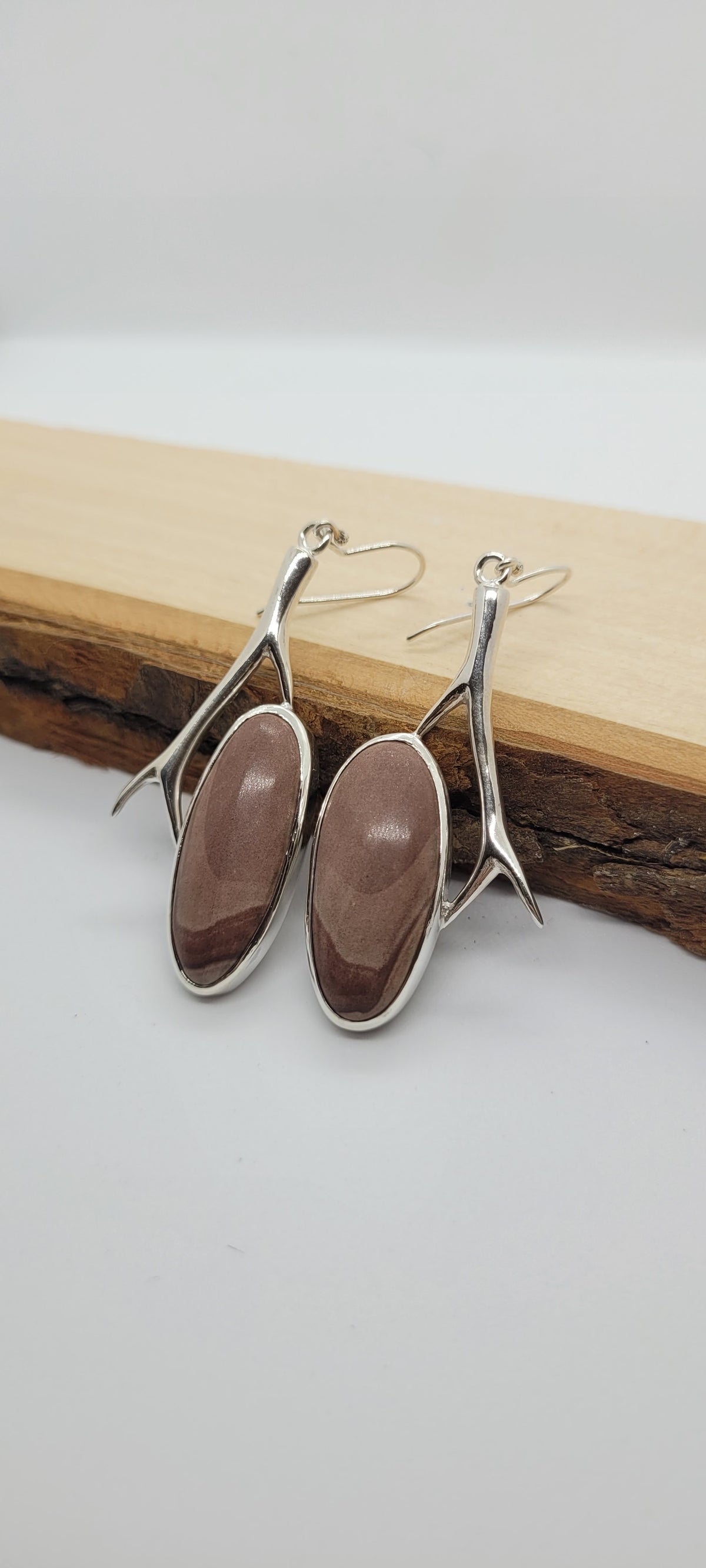 Boucles d'oreilles branches et galets de Gaspésie