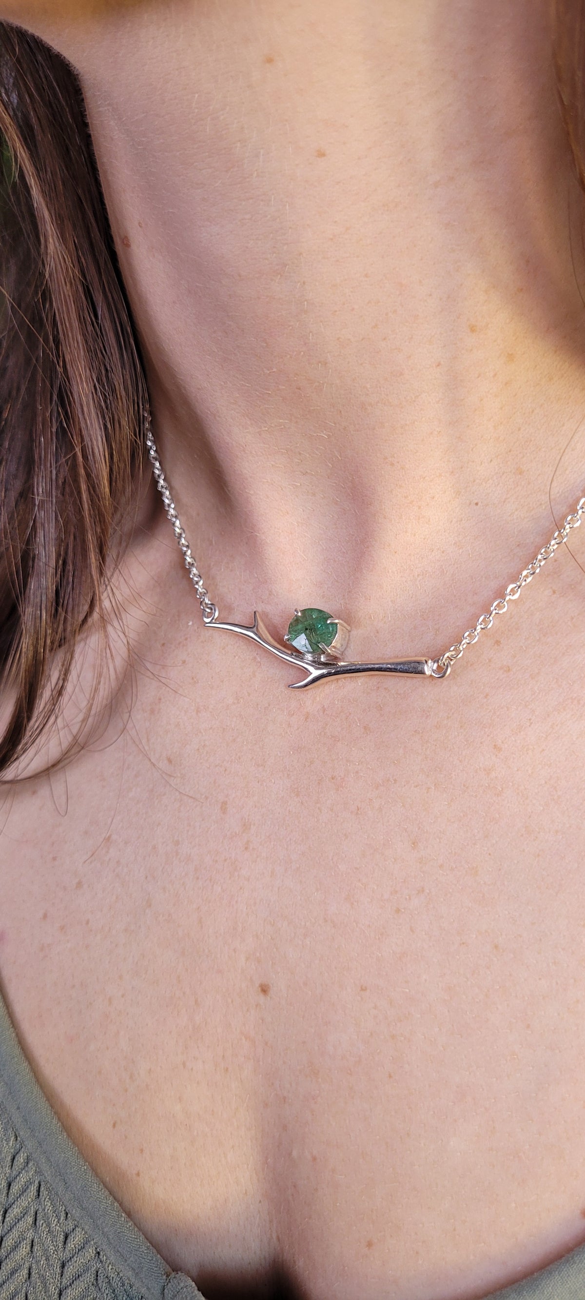 Québec tourmaline and branch necklace